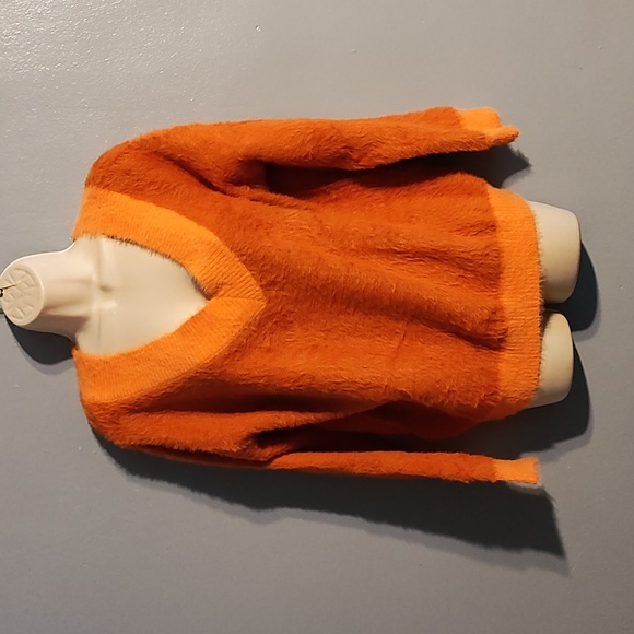 Emory Park women's orange fuzzy soft oversized small sweater - Picture 5 of 16